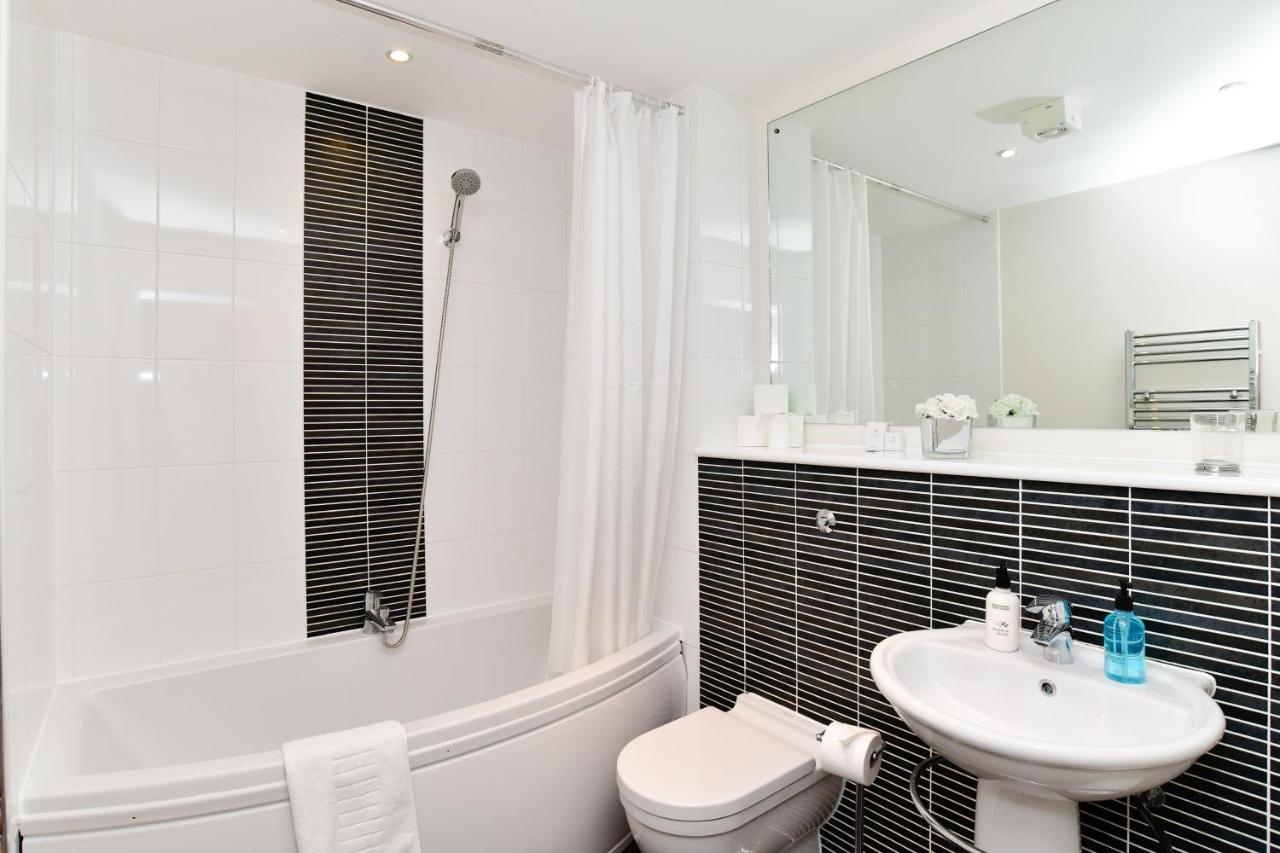 Meridian Quay Apartments, By Jsw Short Stay Суонси Экстерьер фото